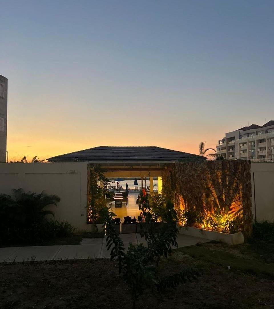 With Crystal Clear Lagoon Type, 1 Level Apartamento Cartagena