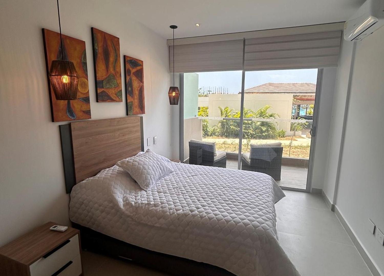 With Crystal Clear Lagoon Type, 1 Level Apartamento *