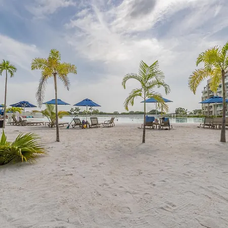 Apartamento With Crystal Clear Lagoon Type, 1 Level