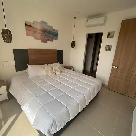 Apartamento With Crystal Clear Lagoon Type, 1 Level *