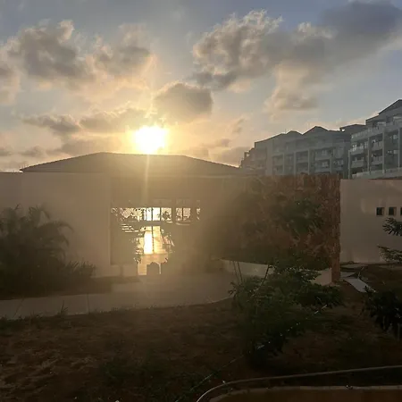 With Crystal Clear Lagoon Type, 1 Level Apartamento Cartagena