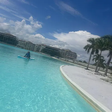 Apartment With Crystal Clear Lagoon Type, 1 Level