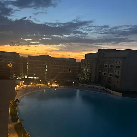 With Crystal Clear Lagoon Type, 1 Level *